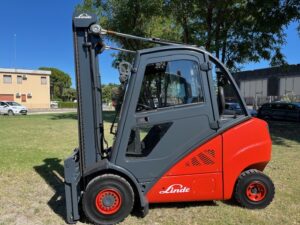 LINDE H30D-01 - Carreli usati - Romagna Macchine